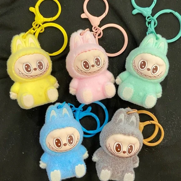 Labubu Keychain Set of 5 – Cute Collectible Bag Charms & Accessories - Picture 1 of 2